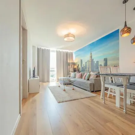 Urbannestgroup - Center - Old Town - Prz2 ורשה